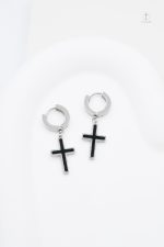 Design sobre pour boucles d'oreilles en croix