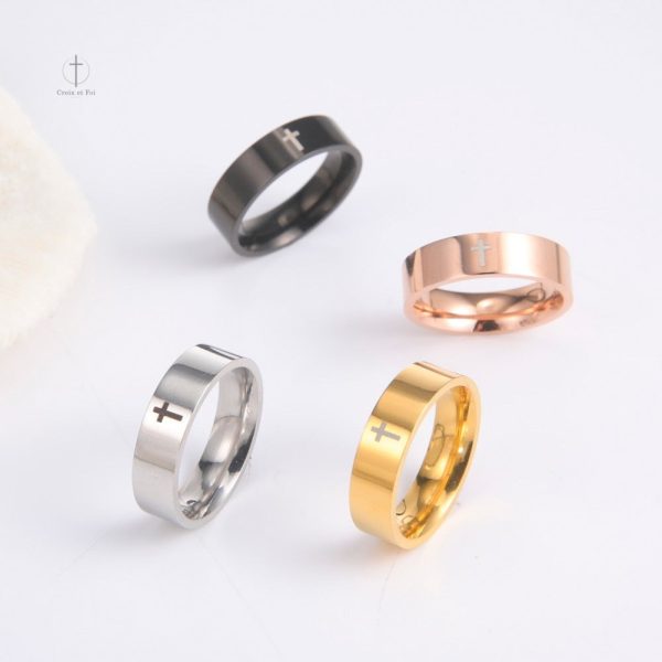 Bague Croix en Acier Inoxydable élégante et moderne