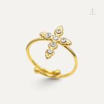 Bague Croix Brillance Divine en métal brillant