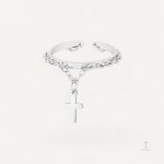 Bague Croix en design moderne, parfaite pour tous les jours