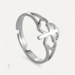 Bague élégante au motif croisé et cœur entrelacé