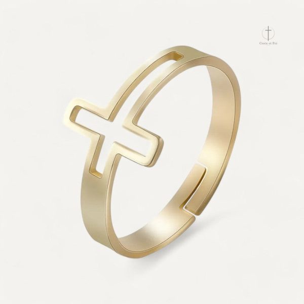 Bague Croix Design Ouvert élégante et moderne