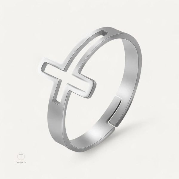 Bague croisée ouverte au design contemporain
