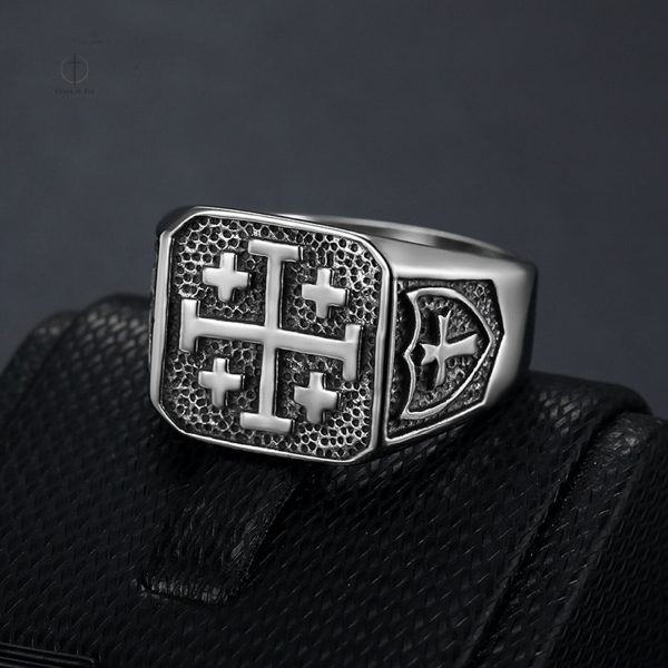 Bague Croix, design distinctif inspiré de Jérusalem