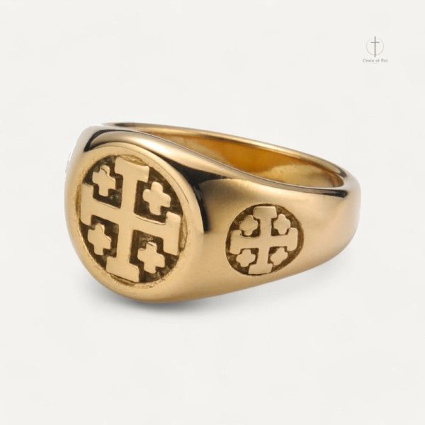 Bague dorée avec motif croix de Jérusalem