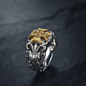 Bague Croix masculine, accessoire tendance