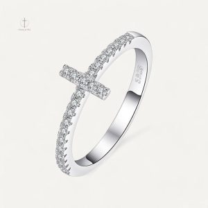 Bague Croix élégante pour célébrer l'amour éternel