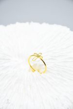 Accessoire croix intemporel, idéal pour toutes occasions