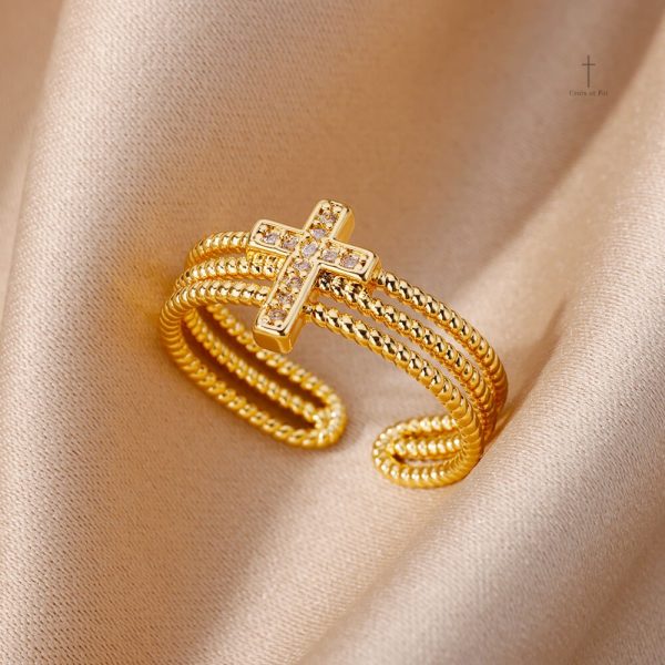 Accessoire tendance : Bague Croix à taille variable