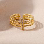 Bague Croix moderne, idéale pour tous les styles