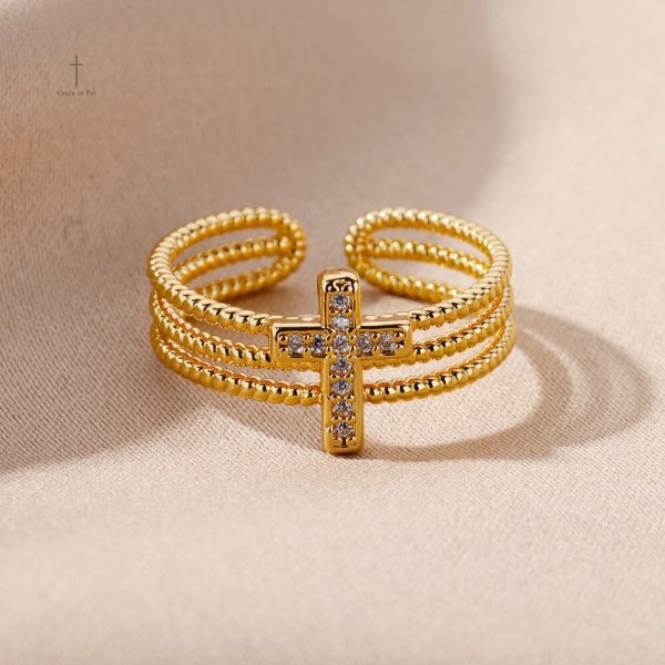 Bague Croix moderne, idéale pour tous les styles
