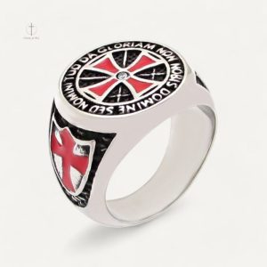 Bague Croix Templier en métal argenté élégant