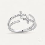 Bague Croix au design contemporain