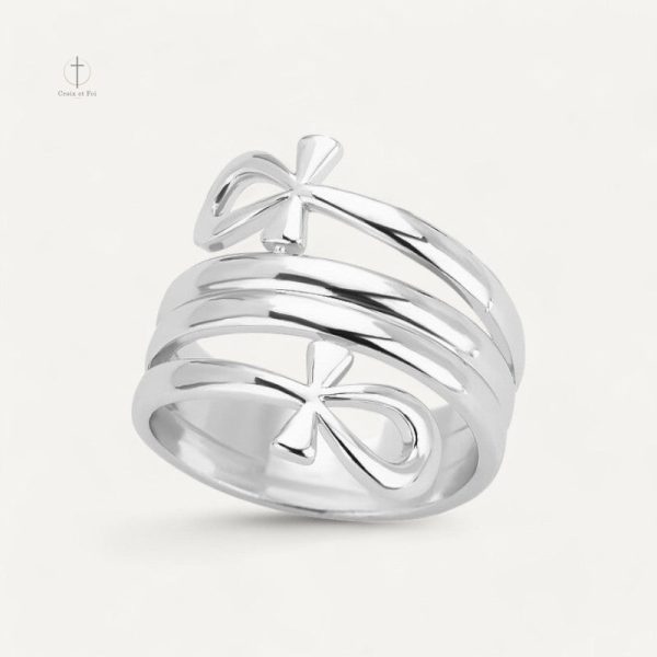 Bague Croix de Vie, design élégant et significatif
