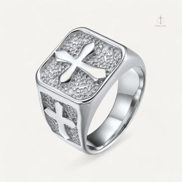 Accessoire religieux masculin en forme de croix