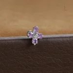 Création en croix avec détails en cristal