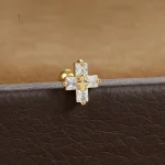 Bijoux croix avec éclats de lumière