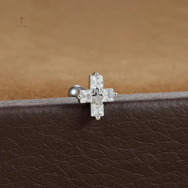 Design contemporain de croix avec cristaux