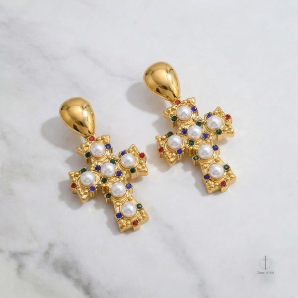 Accessoire chic : boucles d'oreilles croisées