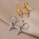 Boucles d'oreilles tendance en forme de croix