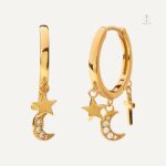 Boucles d'oreilles créoles croix avec motifs lune et étoile