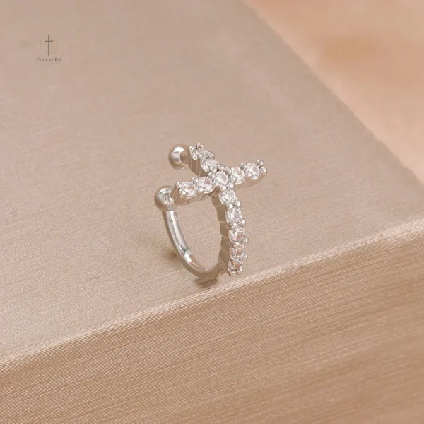 Boucles d'oreilles tendance en croix lumineuse
