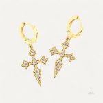 Boucles d'oreilles gothiques en forme de croix élégante