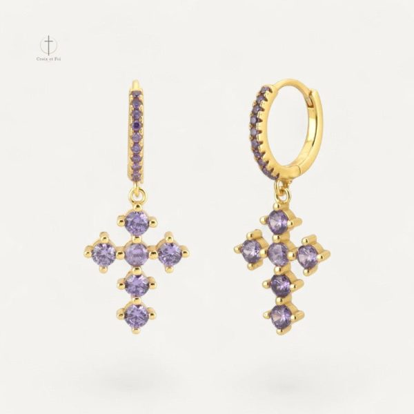 boucles-doreilles-croix-mauves-1 Boucles d'oreilles croisées mauves élégantes