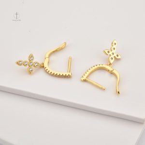 Bijoux croix pendants pour une touche de sophistication