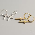 Boucles d'oreilles en forme de croix pour un style unique