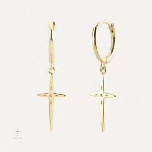 Boucles d'oreilles croix au design mystique