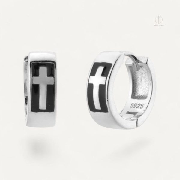 Boucles d'oreilles homme en argent avec design croix