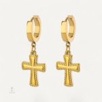 Boucles d'oreilles croisées épurées en design minimaliste