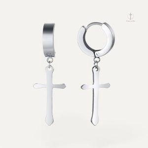 Boucles croisées tendances pour un look contemporain