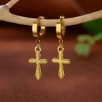 Boucles d'oreilles en croix, style torsadé moderne et raffiné
