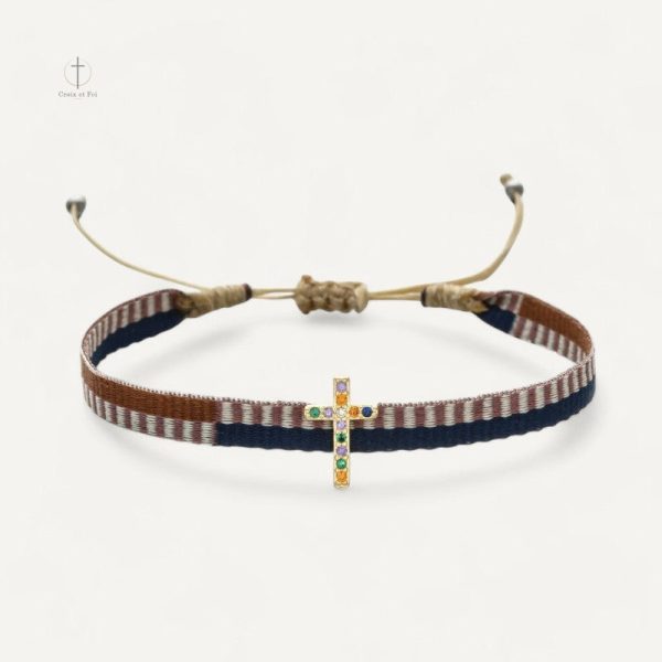 Bracelet Boho avec croix en breloque