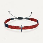 Accessoire boho chic avec croix en pendentif