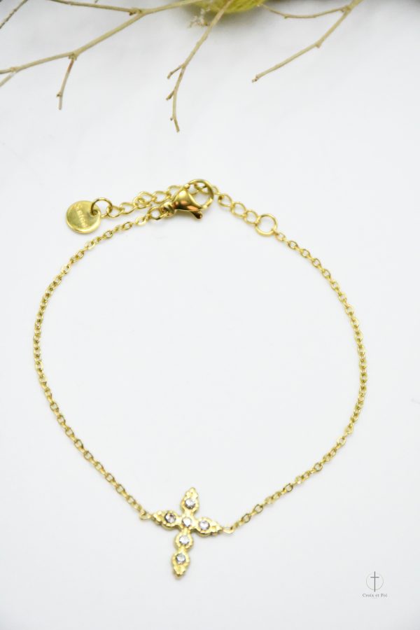 Bracelet doré en croix Divine, élégant et raffiné
