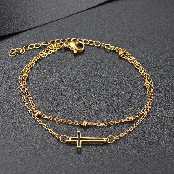 Bijou tendance : bracelet croix avec chaîne
