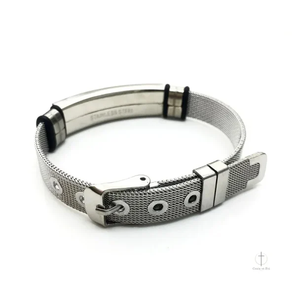 Bracelet simple croix pour une touche spirituelle