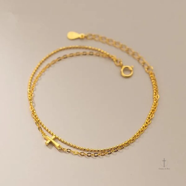Bijou Croix chic, parfait pour les occasions spéciales
