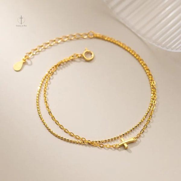 Bracelet Croix moderne, symbole de croyance