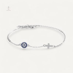 Accessoire tendance : Bracelet Croix et Mauvais Oeil