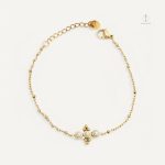 Bracelet Croix Élégant avec Perles