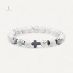 Bracelet avec Croix en pierres colorées