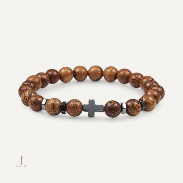 Bracelet Croix tendance en bijoux raffinés