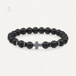 Bracelet élégant avec motif en croix