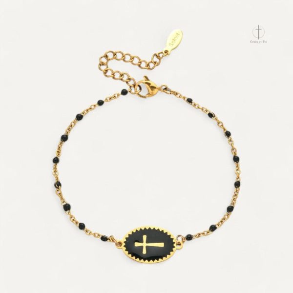 Émail et croix : bracelet unique pour un style affirmé