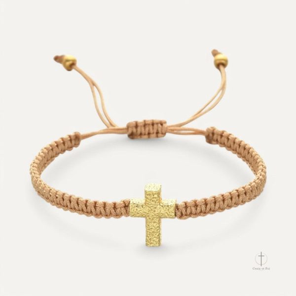 bracelet-tresse-ajustable-breloques-croix-1 Bracelet Tressé Ajustable avec Croix en breloque