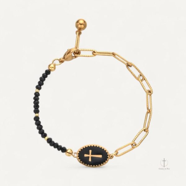 Bracelet à breloques de bonne chance en croix